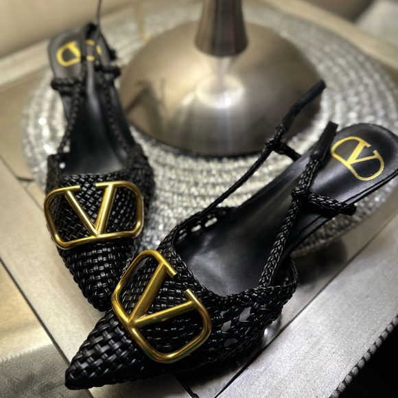Valentino shoe brand new size uk 37 size 6 us women - Picture 1 of 3